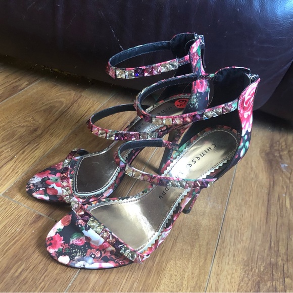 Chinese Laundry Rhinestone Floral Heels - Picture 8 of 8